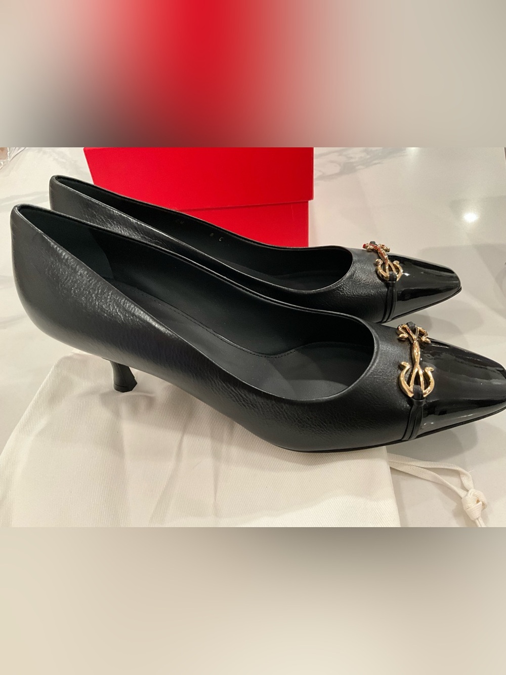 Ferragamo Bria 60 Black Leather Patent Cap Toe Pumps - Picture 5 of 7
